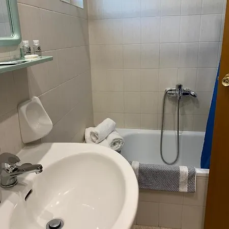 Sariza Spring Hotel