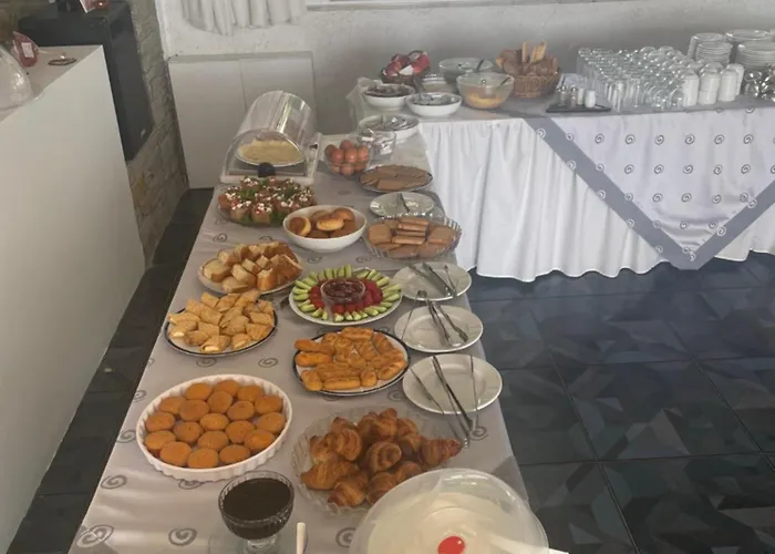 فندق Sariza Spring 3*