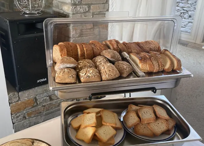 فندق Sariza Spring 3*