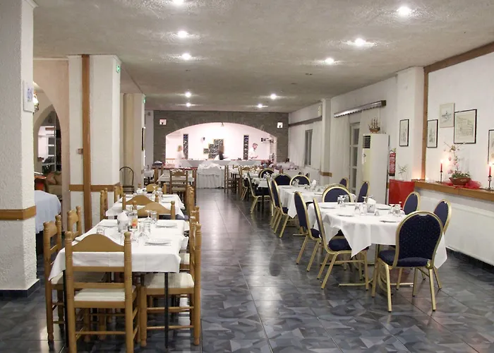 فندق Sariza Spring