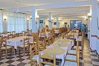 Sariza Spring 3* Apikia (Andros)