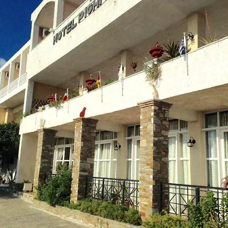 Sariza Spring Apikia (Andros)