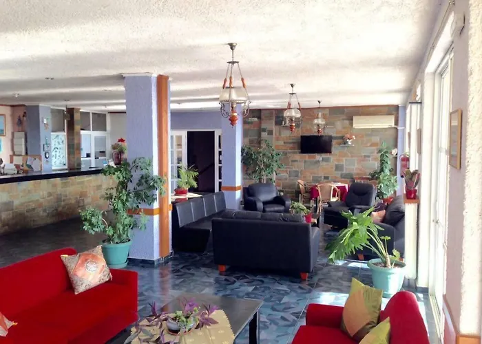 Sariza Spring Hotel 3*